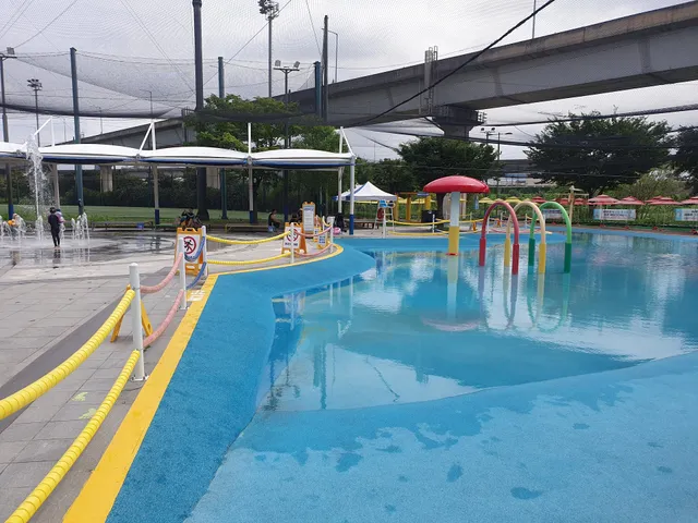 Salgoji Public Pools