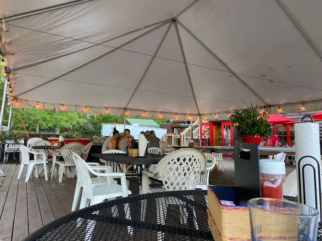 O'Malley's Lakeside Tavern