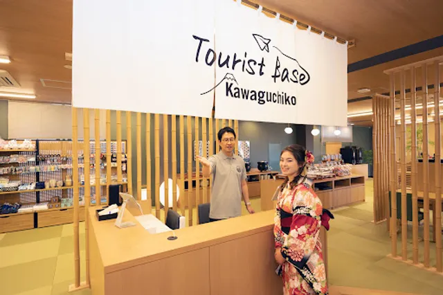 Tourist Base Kawaguchiko（Mt. Fuji Amazing view Café）