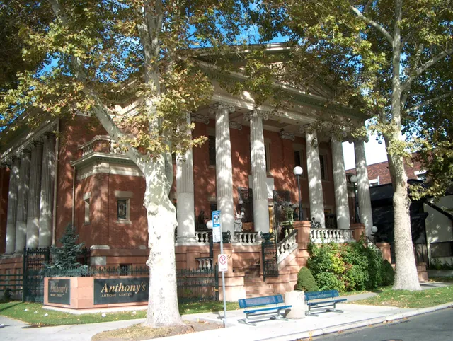 Anthony's Fine Art & Antiques