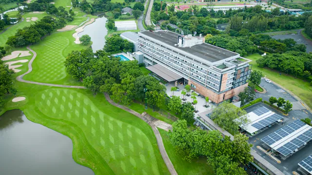 Tinidee Hotel Bangkok Golf Club
