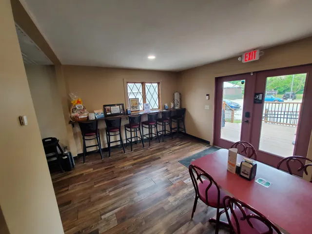 The Buzz of Union City Cafe