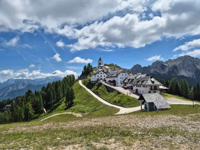 Telecabina Monte Lussari