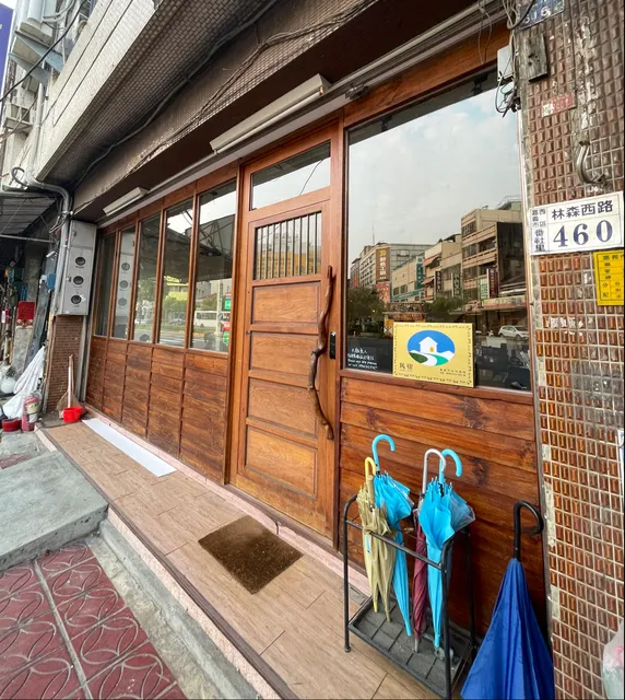 嘉義小青旅 Chiayi Petite Hostel