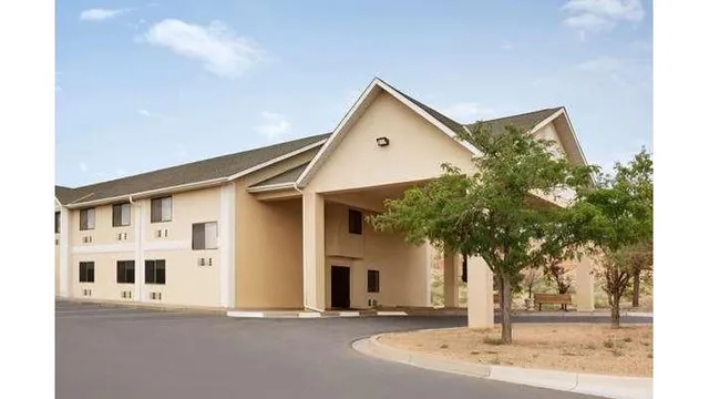 Travelodge by Wyndham Belen