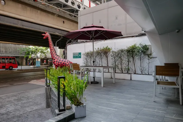 Vīb Best Western Sanam Pao