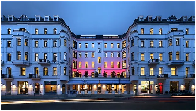 Lux Eleven Berlin-Mitte