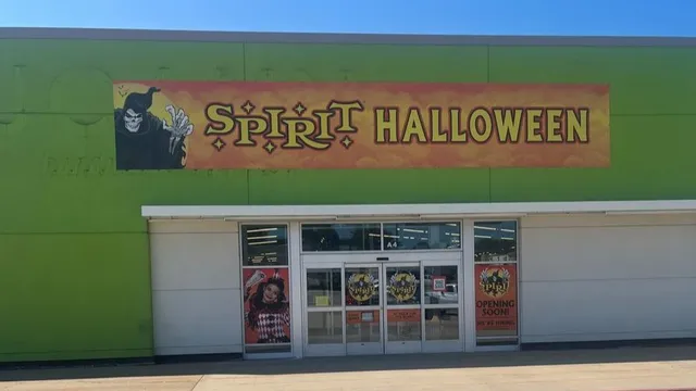Spirit Halloween