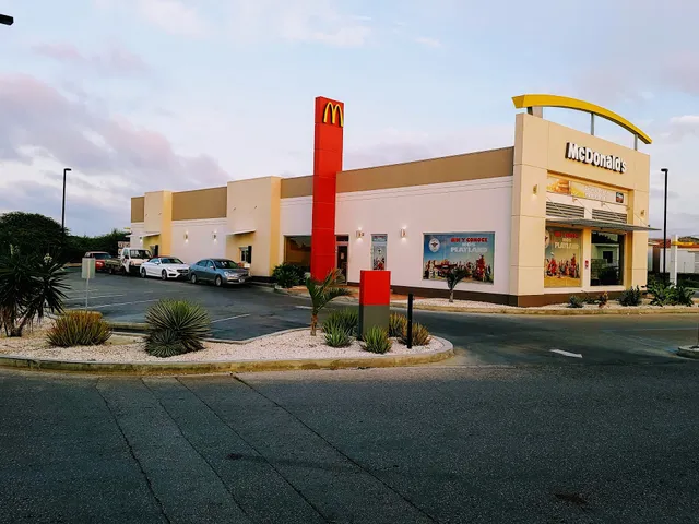 McDonald's Seroe Blanco