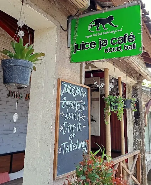 Juice Ja Cafe