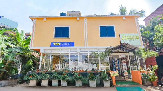 Via Joaquim Beachside Resort