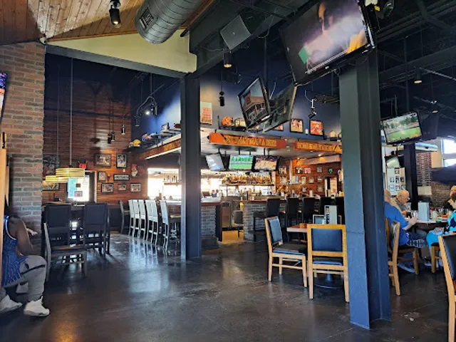 Brick House Tavern + Tap