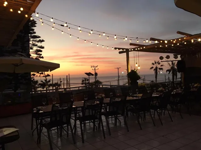 LA ISLA - Terraza Restobar