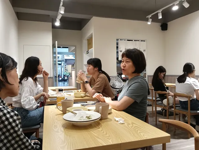 起床重睡 Breakfast