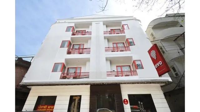OYO 1676 Hotel Royal Punjab