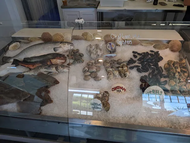 Mullaney's Harborside Fish Market