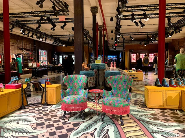 Gucci - New York Wooster