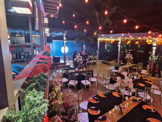 Vell Monkey Foot Grill & Catering