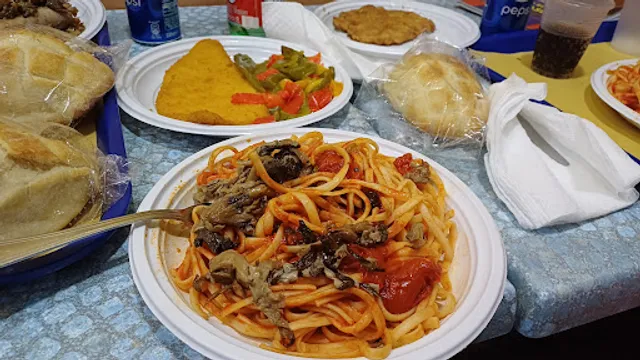 Le Squisitezze - Tavola calda