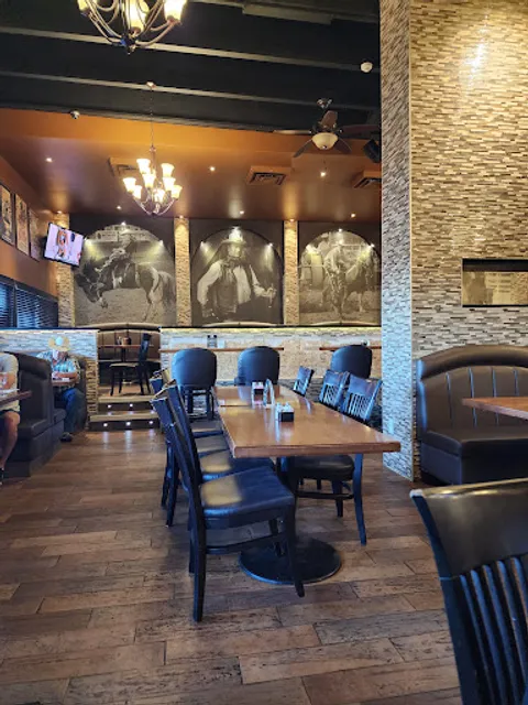 Roadhouse Restaurant & Saloon