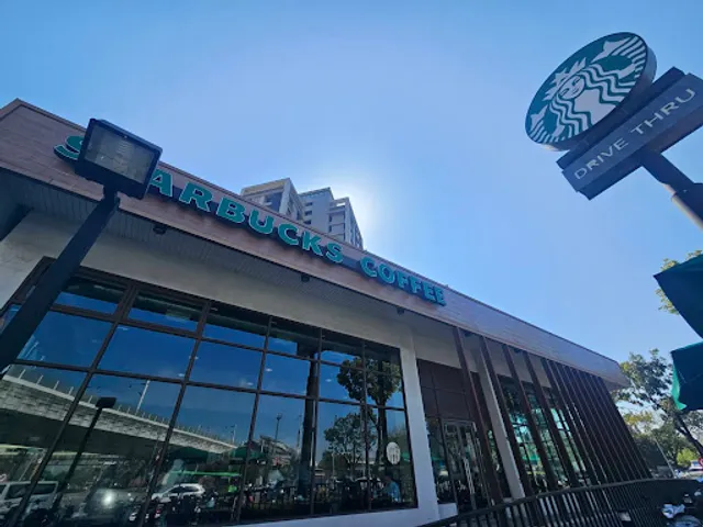 STARBUCKS Wenxin Daqing Shop