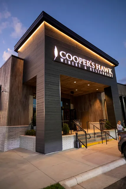 Cooper's Hawk Winery & Restaurant Greensboro – Friendly Center, NC