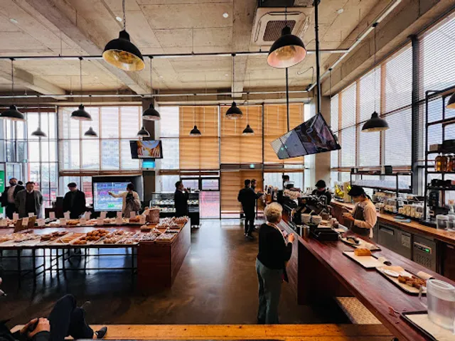 Seongbuk - dong bread factory