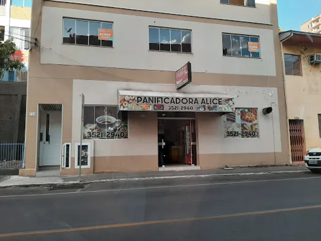 Panificadora e Confeitaria Alice