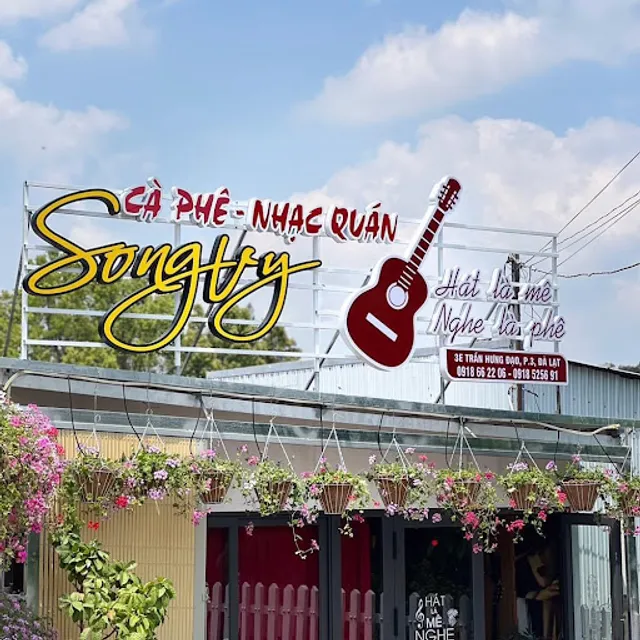 Nhạc Quán Song Vy Đà Lạt