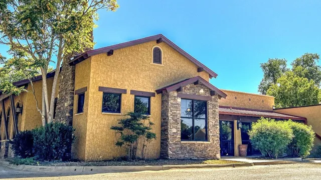 Palo Duro Animal Hospital