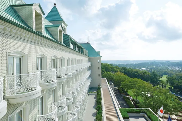 Shizuoka Country Hamaoka Course & Hotel