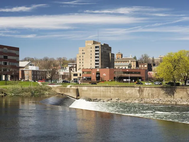 Grand Eastonian Hotel & Suites