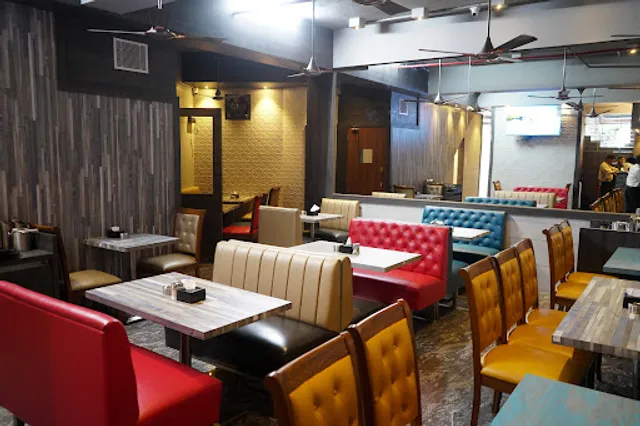 Mallika Family Restaurant and Bar