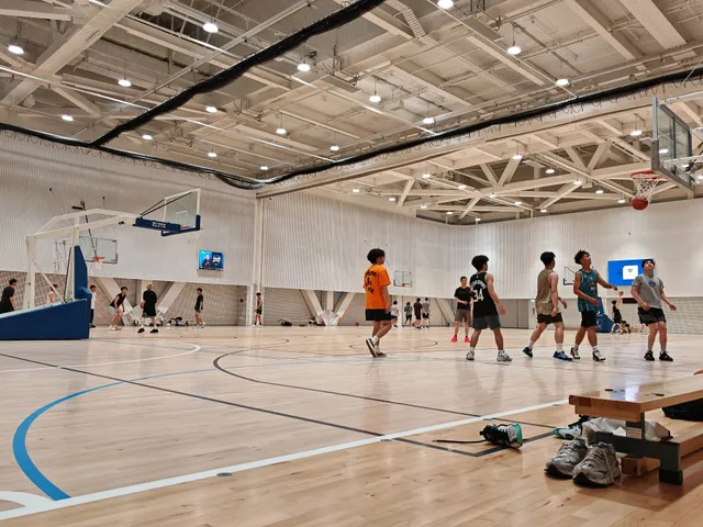 Hiwa Recreation Centre