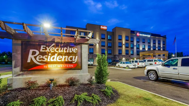 Best Western Plus Executive Residency Marion