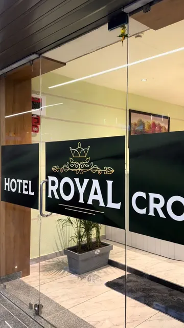 Hotel Royal Crown