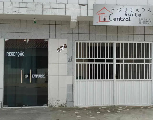 Suíte Central Pousada