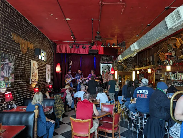 Laurelthirst Public House