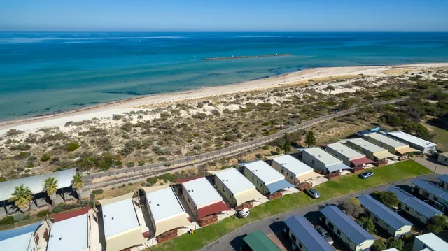 Discovery Parks - Adelaide Beachfront