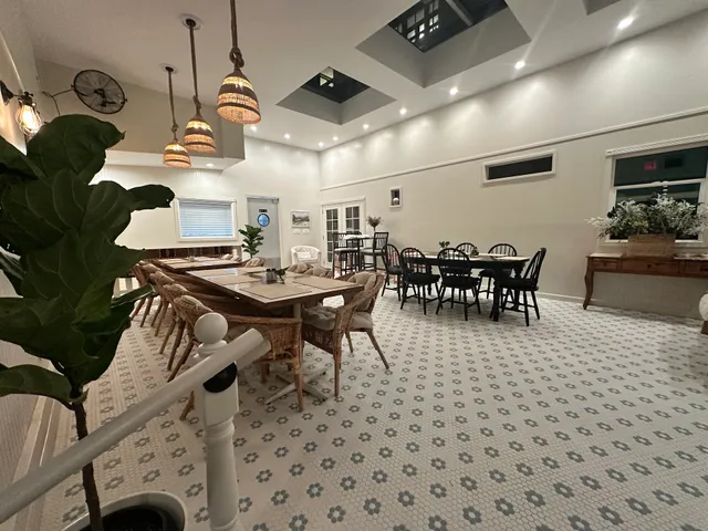 Flora King Steakhouse