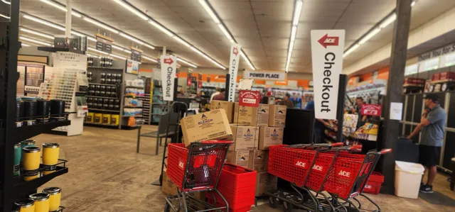 Riverside Plaza Shopping Center