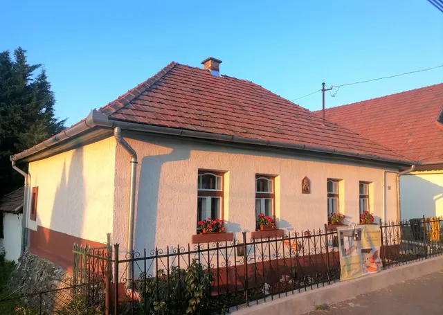 Lankás Vendégház - Hollókő