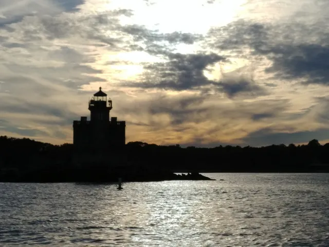 Compass Rose Marine Supply