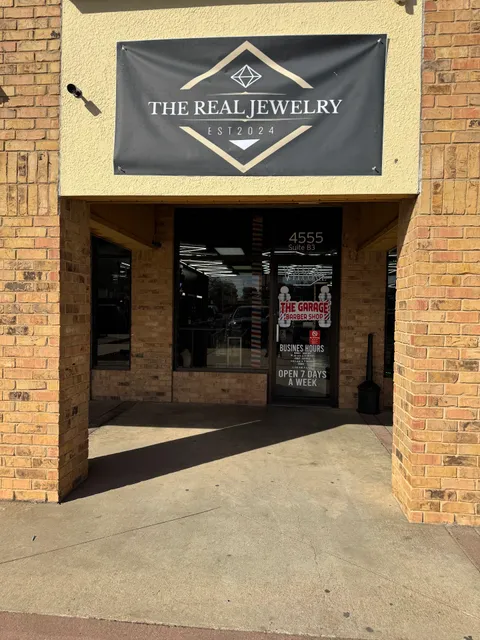 The Real Jewelry & Fashion Style