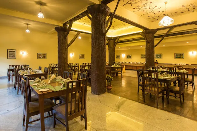 Silver Oaks: Multi Cuisine Restaurant