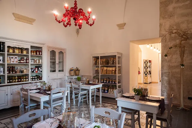 Vini Menhir Salento S.R.L.