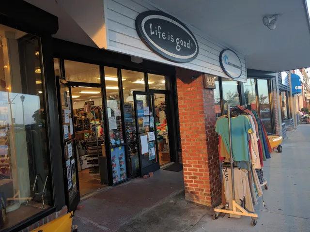 Kitty Hawk Surf Co. & Life is Good