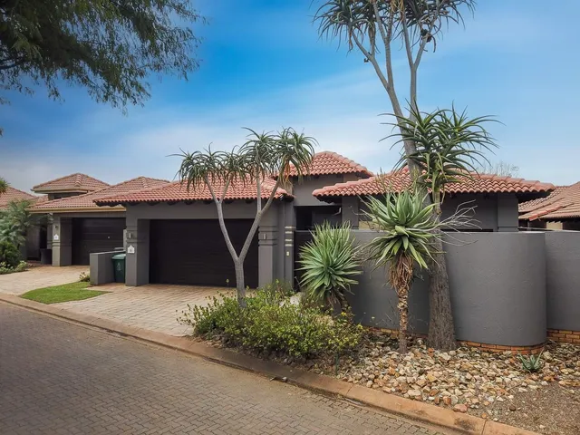 The Pecan Lake Guesthouse