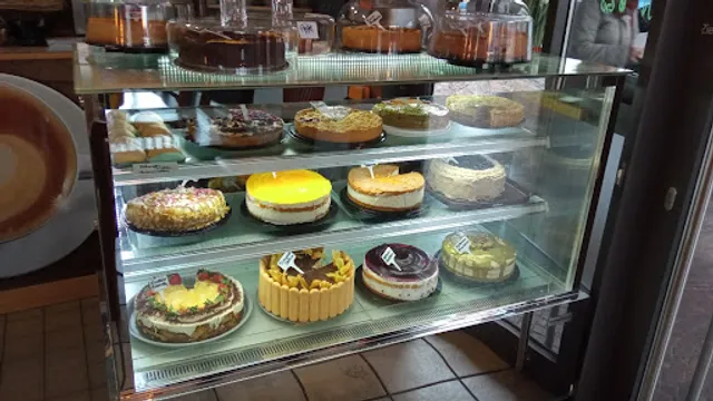 Café Wein Lounge Giegerich (by Longo)