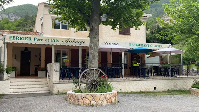 Restaurant Les Acacias - Ferrier Jean Jacques